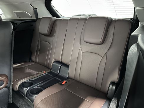 Used 2018 Lexus RX 450hL Luxury image 29