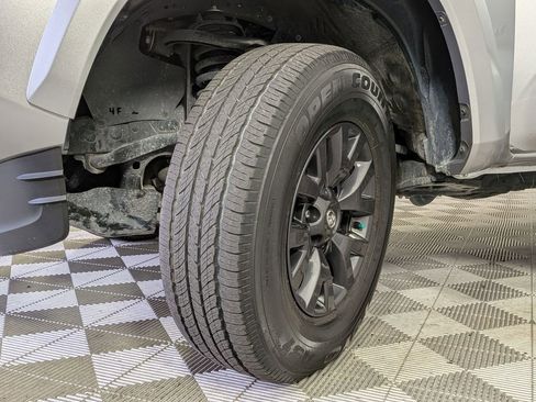 Used 2023 Toyota Tacoma SR5 w/ Technology Package RWD image 10