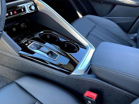 Used 2025 Audi Q5 Premium Plus w/ Premium Plus image 14