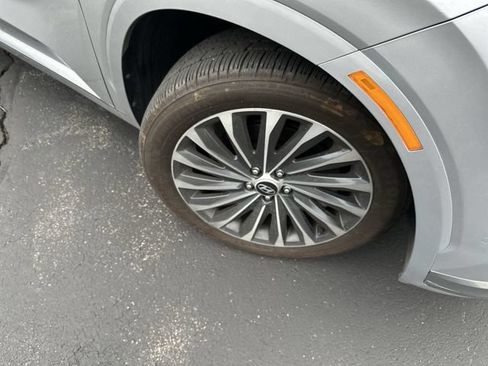Used 2024 Hyundai Palisade Calligraphy AWD/4WD image 12