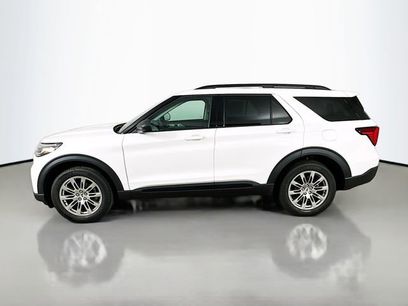New 2026 Ford Explorer Active w/ Active Comfort Package