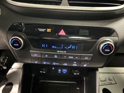 Used 2019 Hyundai Tucson Night FWD image 17