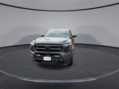 Certified 2025 Toyota Tacoma SR5 image 3