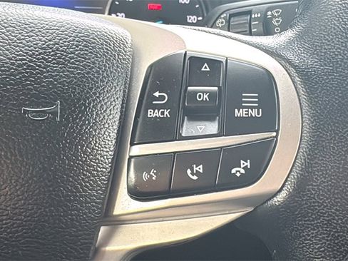 Certified 2023 Ford Explorer XLT image 13