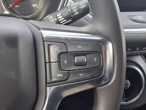 Used 2024 Chevrolet Blazer LT w/ Convenience Package image 16