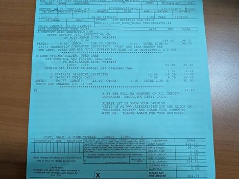 Certified 2023 Cadillac XT5 Luxury w/ LPO, Floor Liner Package image 2