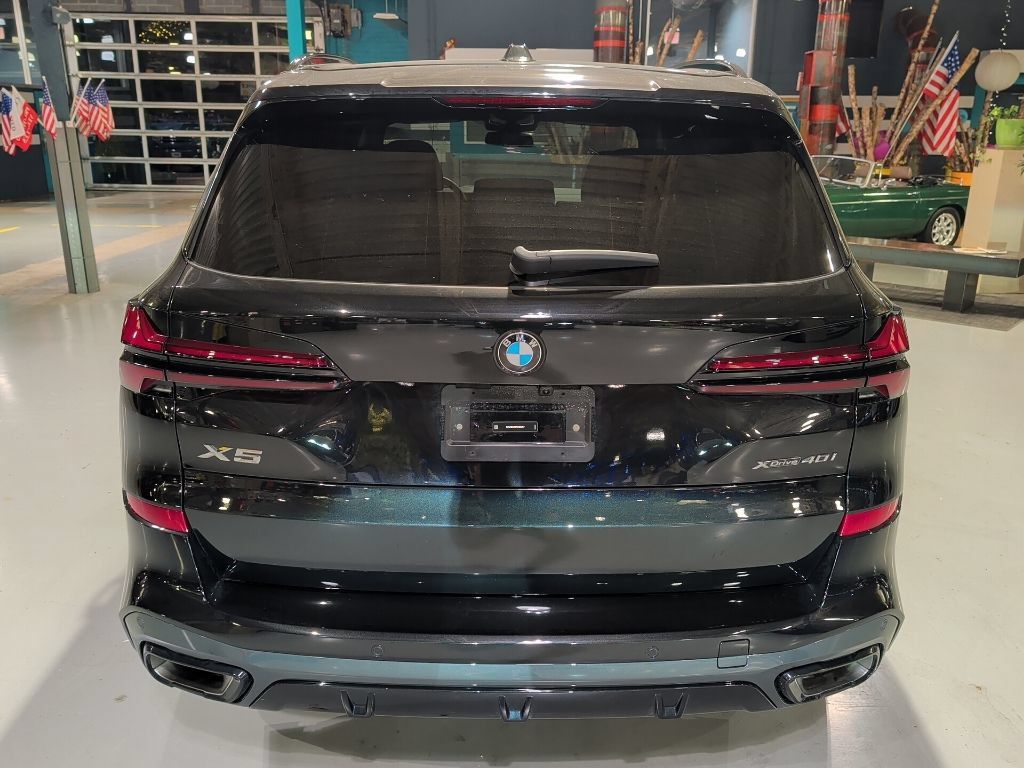 Certified 2026 BMW X5 xDrive40i w/ Executive Package AWD/4WD image 9