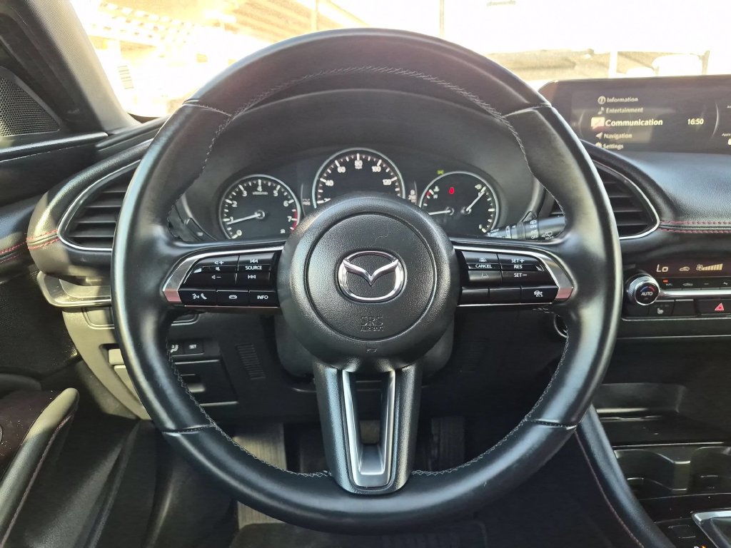 Used 2026 MAZDA MAZDA3 Carbon AWD/4WD image 23