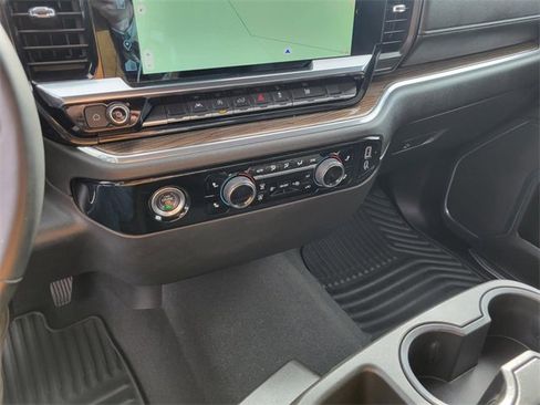 Used 2023 Chevrolet Silverado 1500 LT image 33