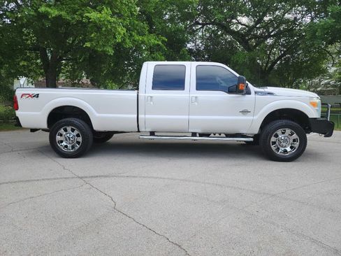 Used 2016 Ford F350 Lariat w/ Lariat Ultimate Package AWD/4WD image 13