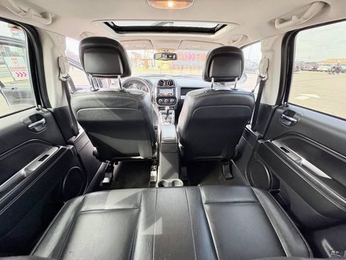 Used 2016 Jeep Compass High Altitude AWD/4WD image 25