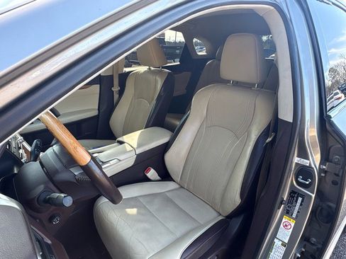 Used 2017 Lexus RX 350 2WD image 15