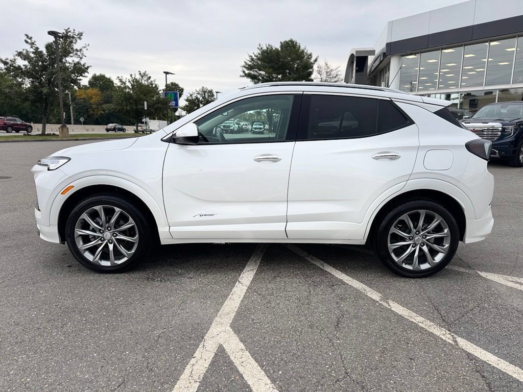 Used 2026 Buick Encore GX Avenir w/ Avenir Convenience Package AWD/4WD image 2