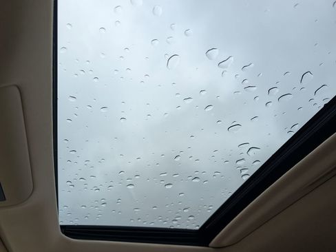 Used 2018 Lexus LX 570 4WD image 22