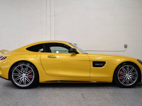 Used 2020 Mercedes-Benz AMG GT C image 4