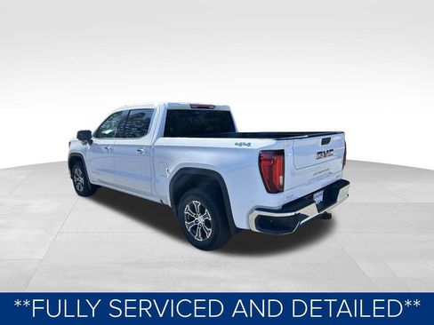 Used 2025 GMC Sierra 1500 SLT image 11