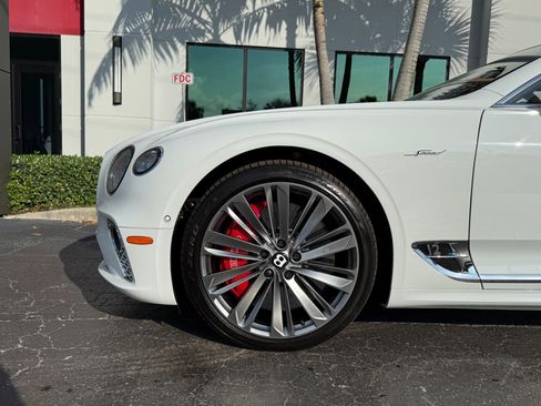 Used 2022 Bentley Continental GT Speed image 13