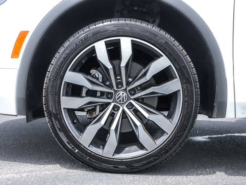 Used 2021 Volkswagen Tiguan SEL Premium R-Line AWD/4WD image 16