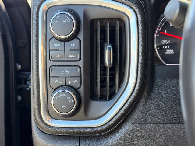 Used 2022 Chevrolet Silverado 1500 LT AWD/4WD image 31