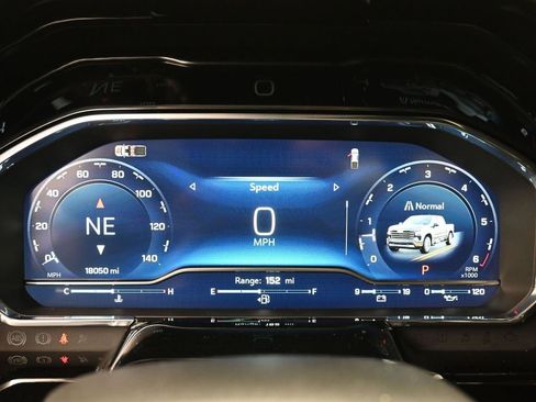 Used 2025 Chevrolet Silverado 1500 High Country image 10