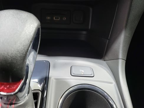 Certified 2023 Chevrolet Equinox RS image 25