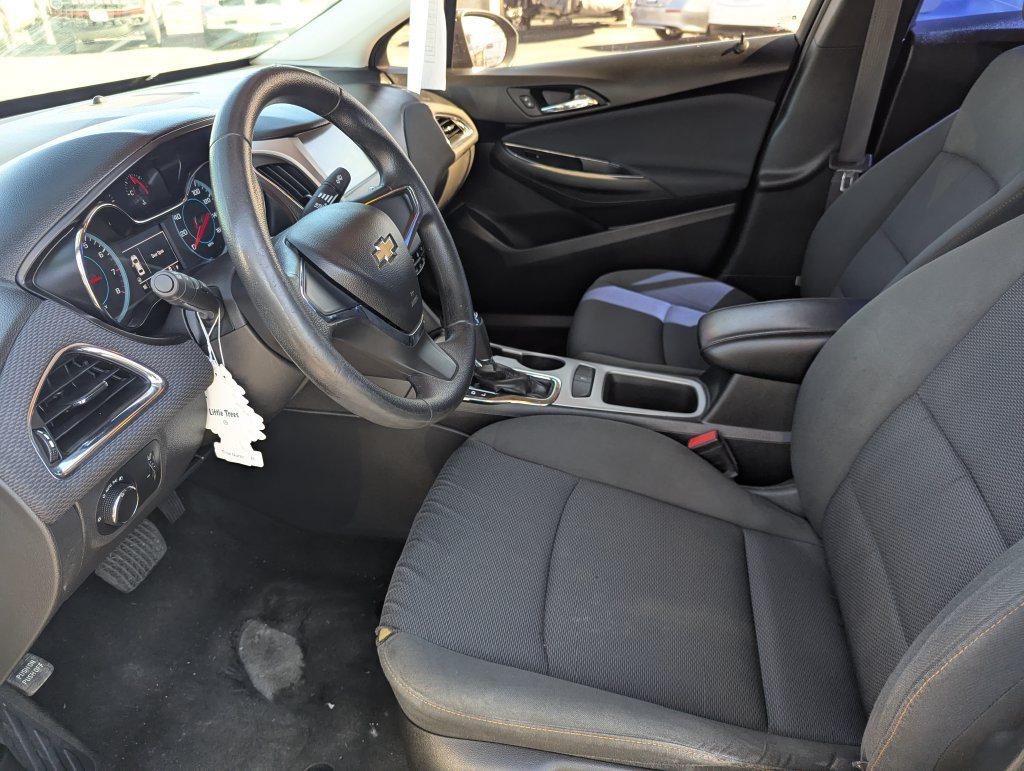 Used 2016 Chevrolet Cruze LS FWD image 22