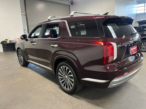 Used 2024 Hyundai Palisade Calligraphy FWD image 5