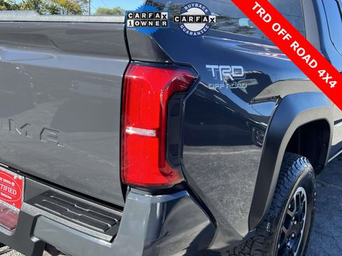 Used 2024 Toyota Tacoma TRD Off-Road image 11