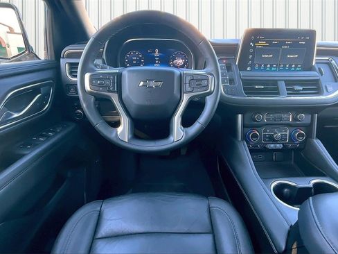 Used 2023 Chevrolet Tahoe Z71 w/ Luxury Package image 2