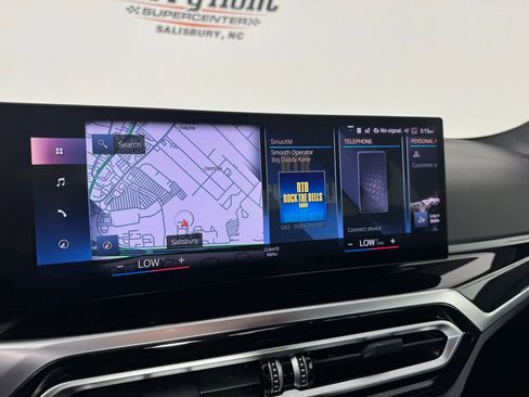 Used 2023 BMW 330i Sedan w/ Premium Package image 15