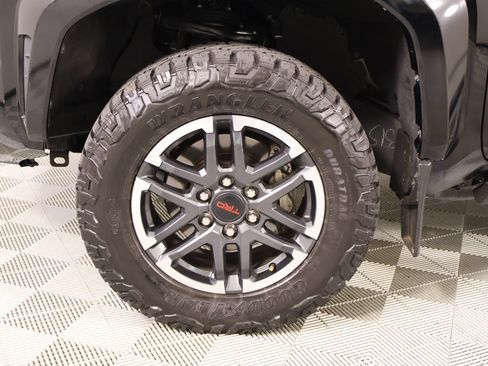 Used 2024 Toyota Tacoma TRD Sport AWD/4WD image 16