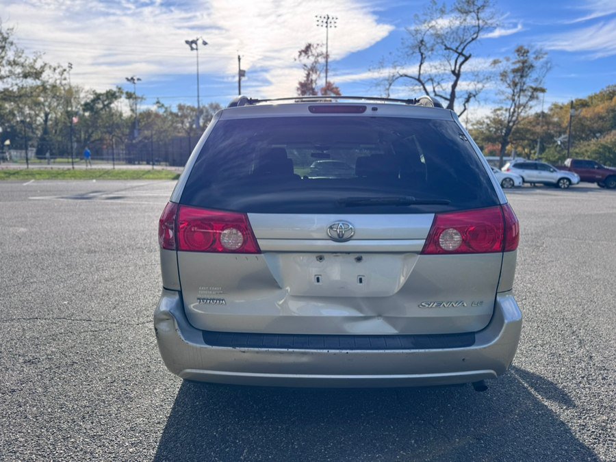 Used 2008 Toyota Sienna LE FWD image 6