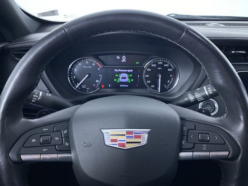 Certified 2023 Cadillac XT4 Luxury w/ Cold Weather Package image 3