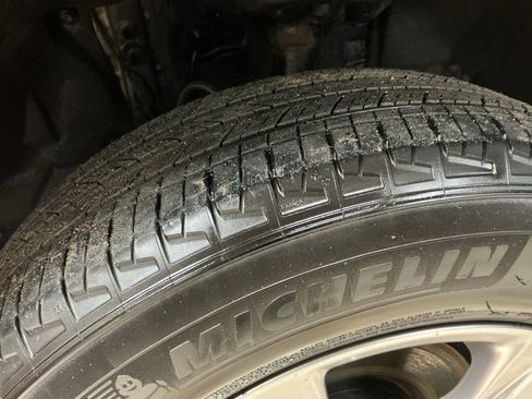 Certified 2024 Toyota RAV4 XLE w/ Convenience Package image 10