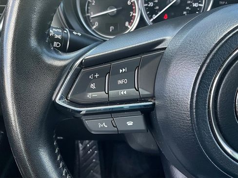 Used 2022 MAZDA CX-9 Touring image 18