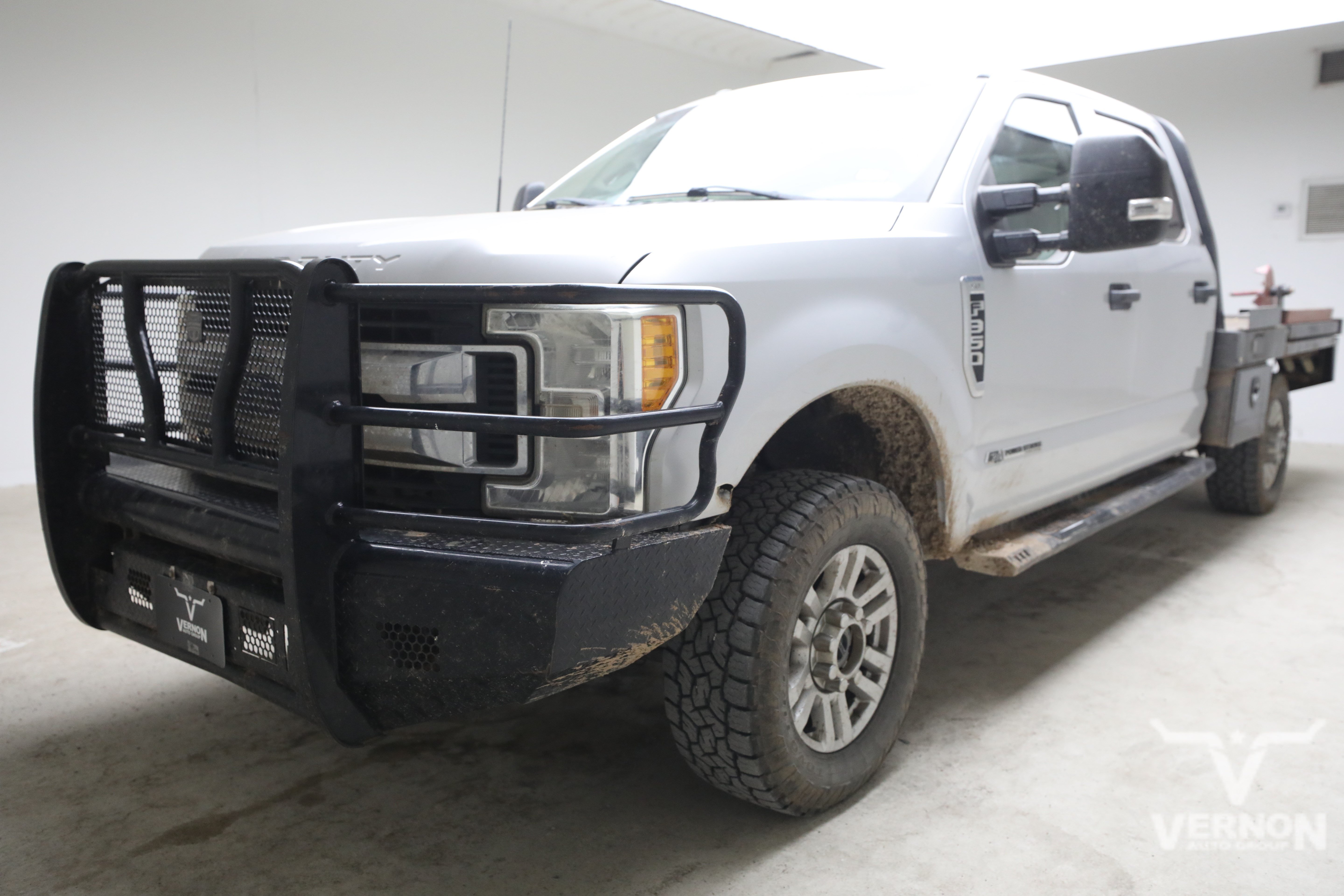 Used 2017 Ford F350 XLT AWD/4WD image 1