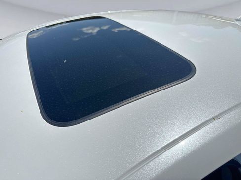 Certified 2023 Honda Accord EX image 31