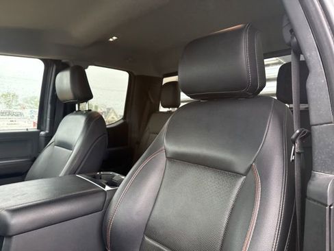 Used 2023 Ford F250 Lariat image 11