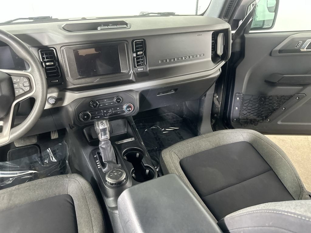 Used 2021 Ford Bronco 4-Door AWD/4WD image 21
