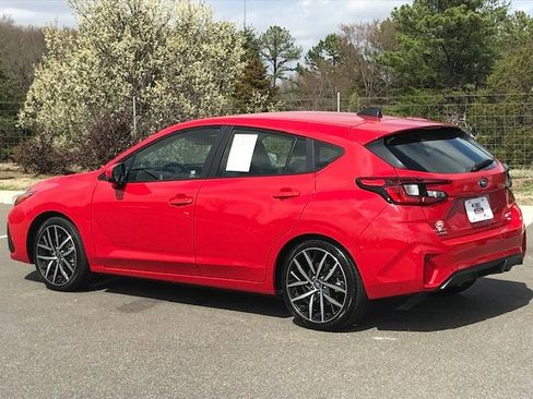 Used 2025 Subaru Impreza 2.0i Sport image 4