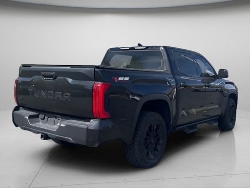 Used 2023 Toyota Tundra SR5 w/ SR5 Convenience Package image 4