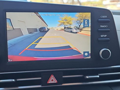 Used 2021 Hyundai Elantra SEL FWD image 26