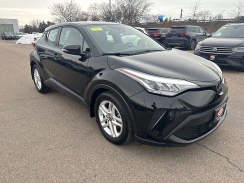 Used 2021 Toyota C-HR LE image 10