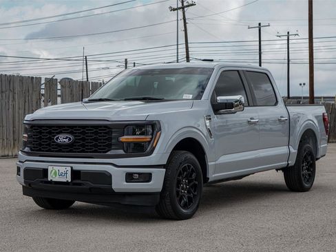 Used 2025 Ford F150 STX w/ Equipment Group 200A RWD image 7