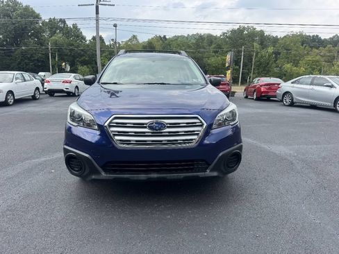 Used 2017 Subaru Outback 2.5i AWD/4WD image 3