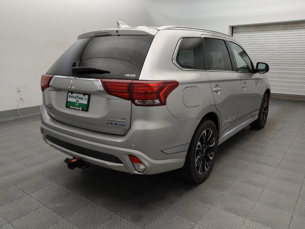 Used 2018 Mitsubishi Outlander GT AWD/4WD image 9