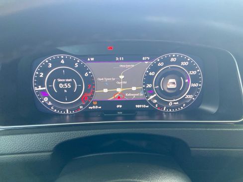 Used 2018 Volkswagen Golf R 4-Door AWD/4WD image 20