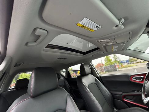 Used 2023 Kia Soul GT-Line w/ GT-Line Technology Package FWD image 27