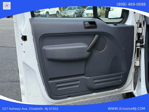 Used 2013 Ford Transit Connect XLT image 7