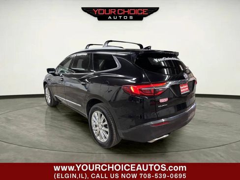 Used 2018 Buick Enclave Essence AWD/4WD image 3